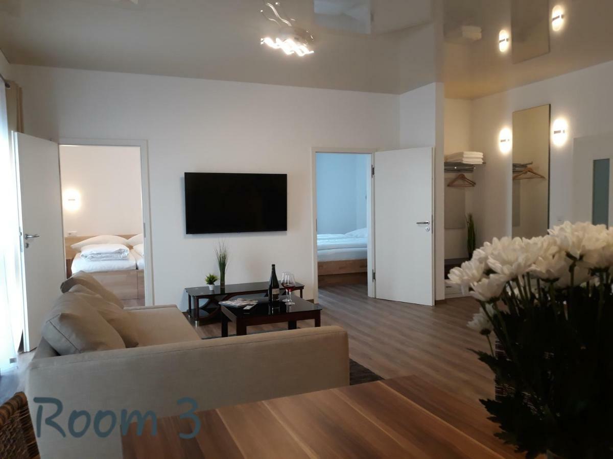Modernes Apartment Metzingen Mittelstadt Dış mekan fotoğraf